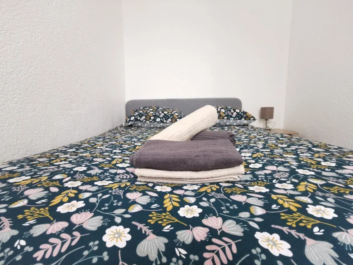 Apartment Centre Charmant 3 Pieces- Vannes Avec Parking